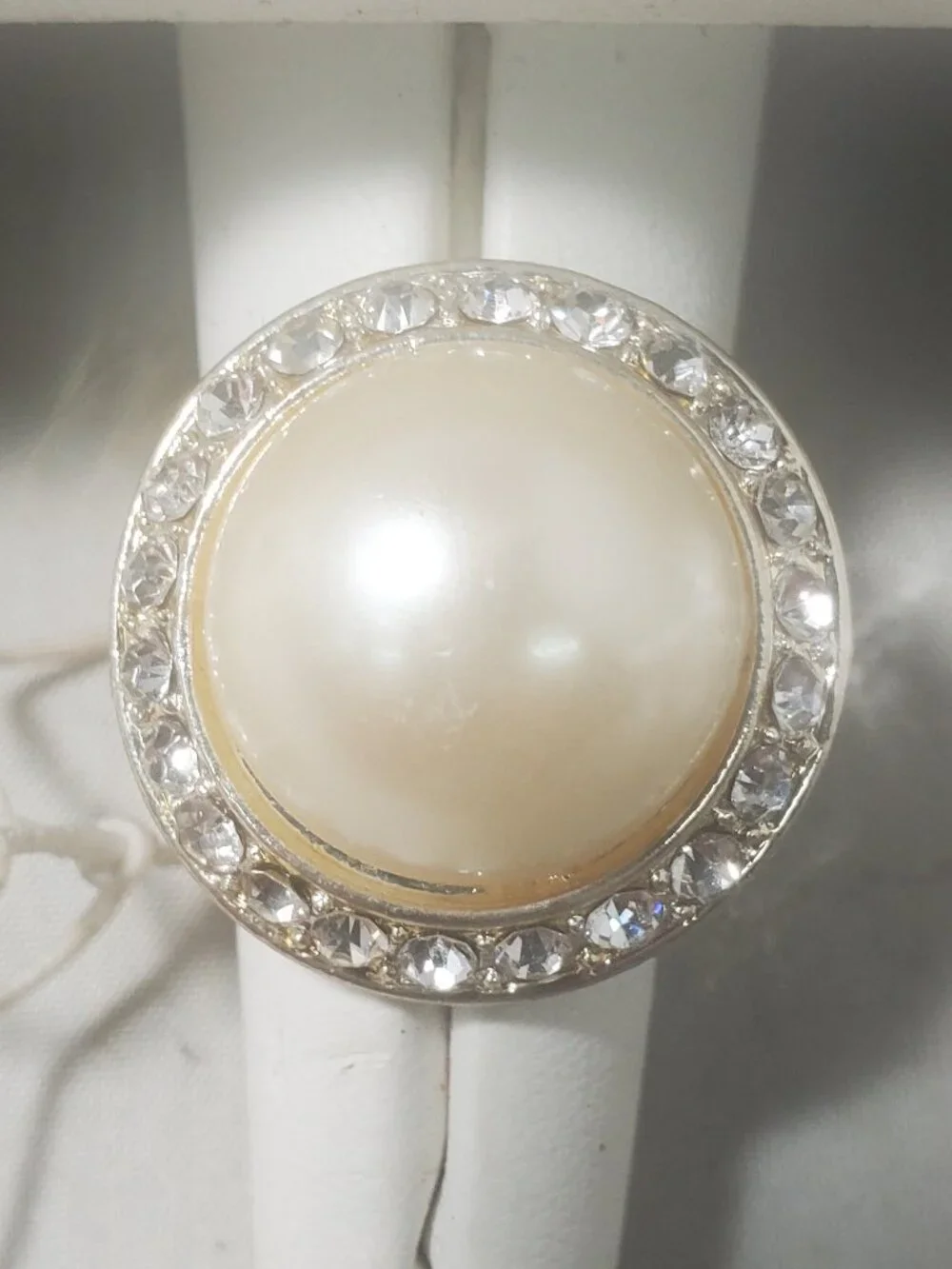 Bijou Faux Pearl & Rhinestone Cocktail Ring – Adjustable Size
